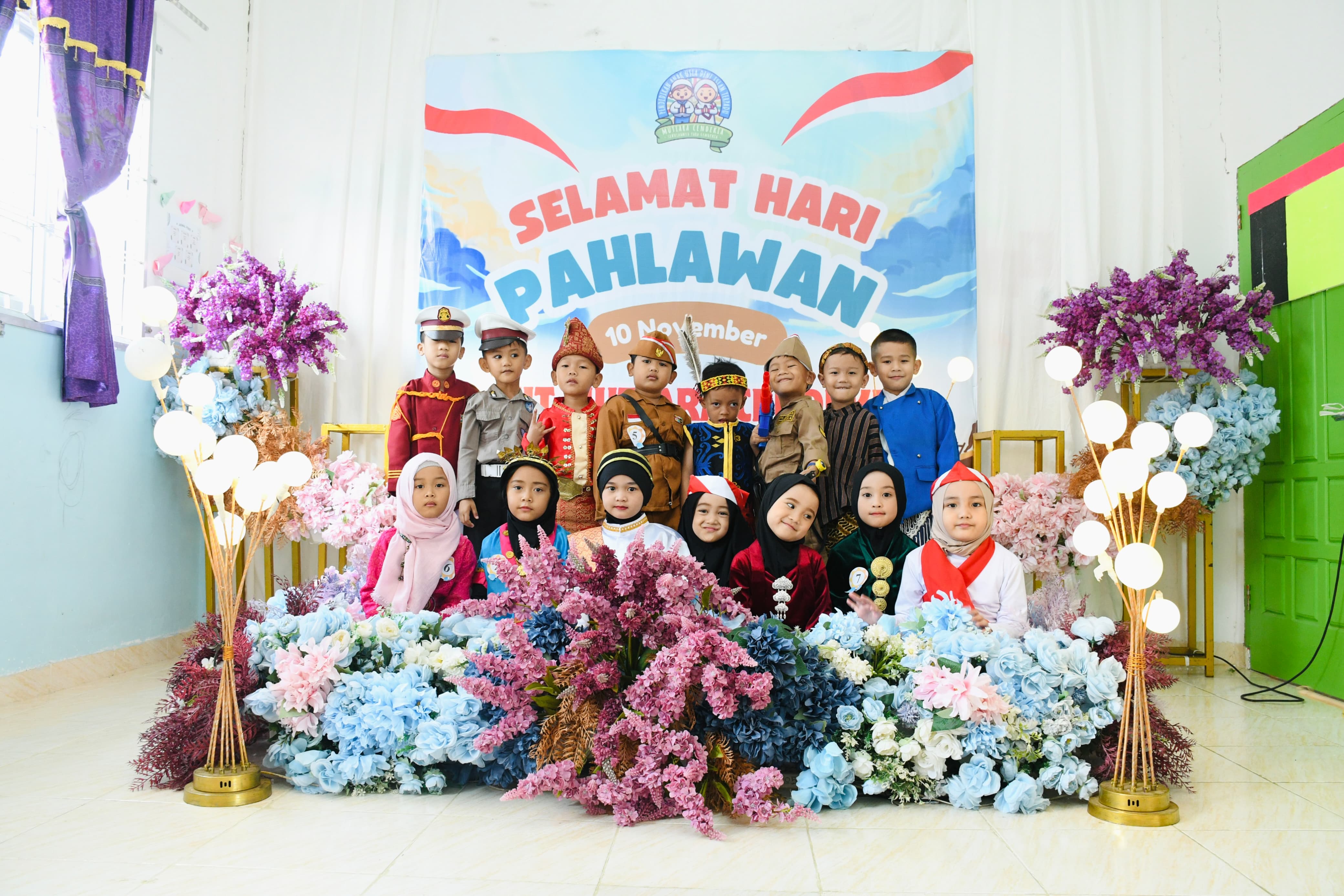 Fashion Show Memperingati Hari Pahlawan Nasioal